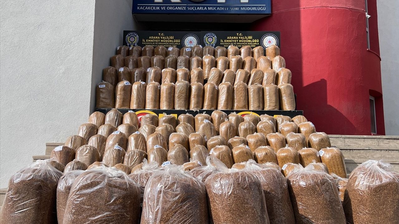 Adana'da Kaçakçılık Operasyonu: 20 Şüpheli Gözaltında, Tonlarca Tütün Ele Geçirildi