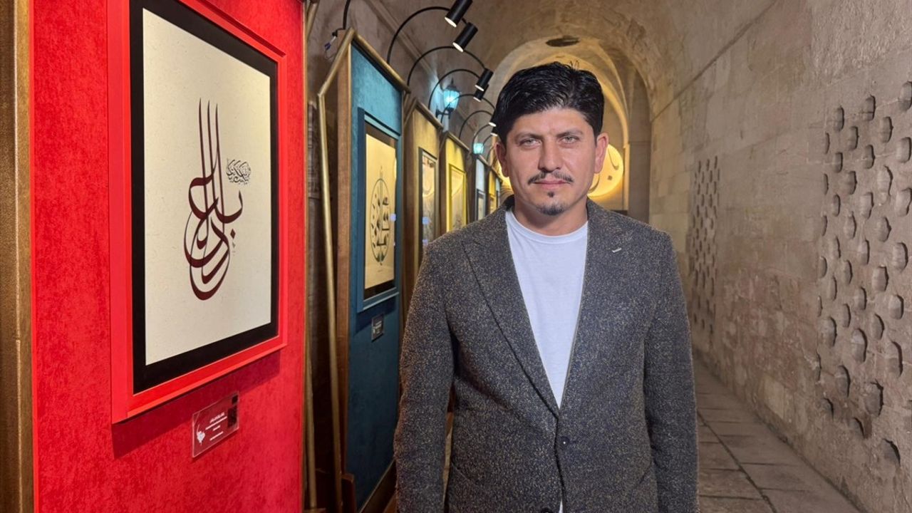 Adil-i Mutlak Hat Sergisi Mardin'de: Zinciriye Medresesi'nde 13 Hattat