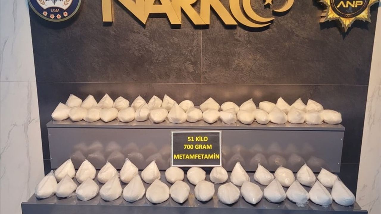 Ağrı'da 51 kilo 700 gram uyuşturucu ele geçirildi: 5 zanlı tutuklandı