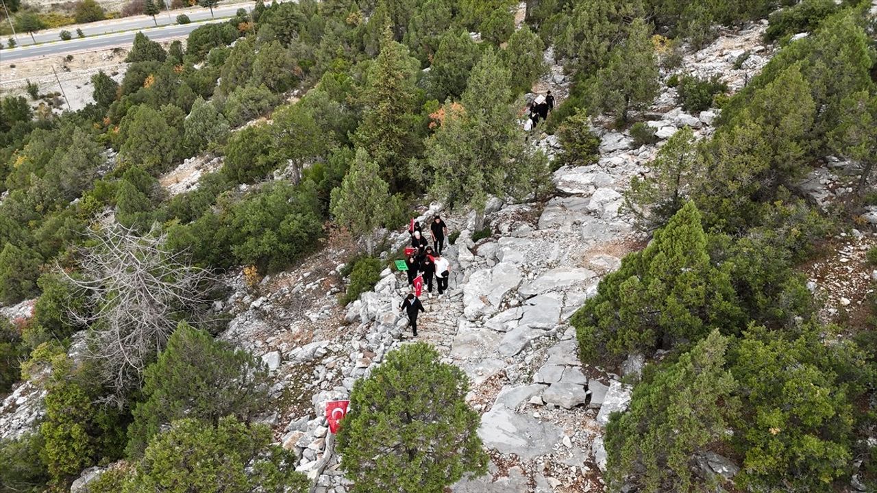 Akseki'de İpek Yolu'nda Cumhuriyet Yürüyüşü — 29 Ekim'in 102. Yılı