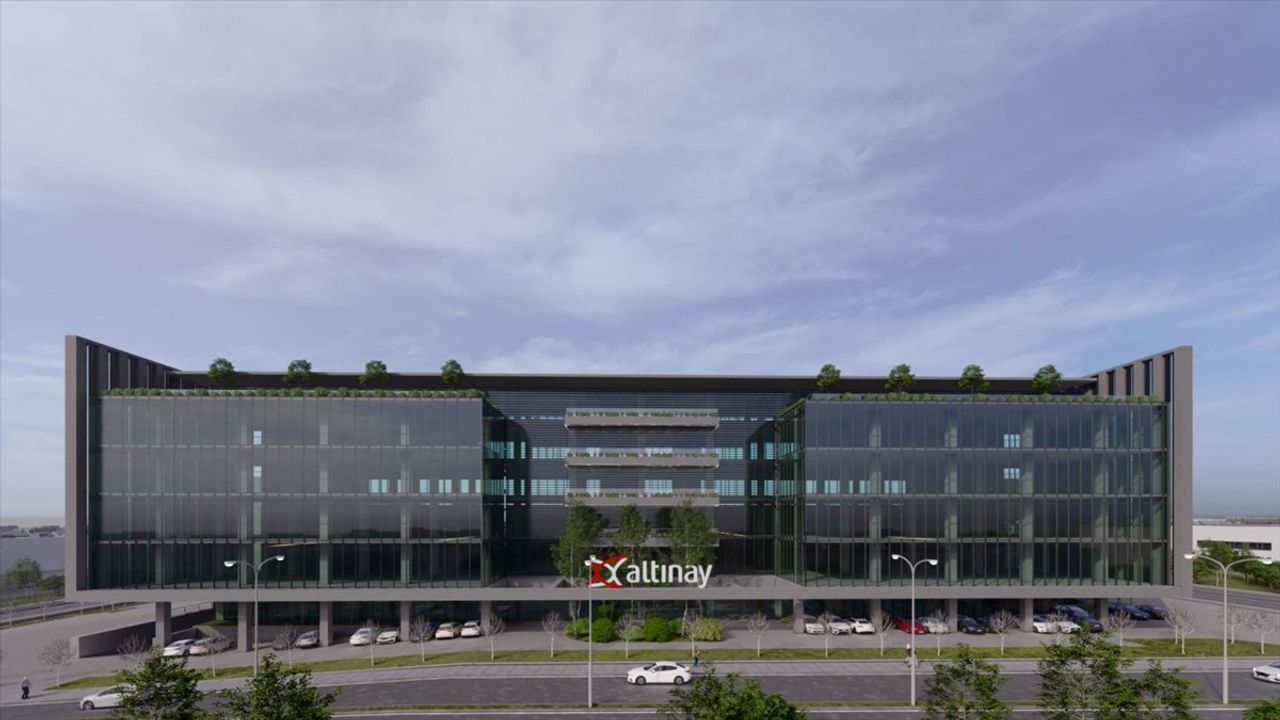 Altınay'dan 50 Milyon Dolarlık Teknoloji Kampüsü: Temeli Tuzla'da Atıldı