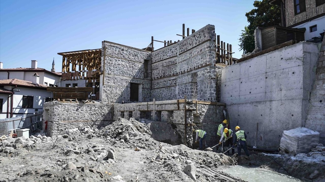 Ankara Kalesi'ne Gastronomi Merkezi: ABB'den Restorasyon Hamlesi