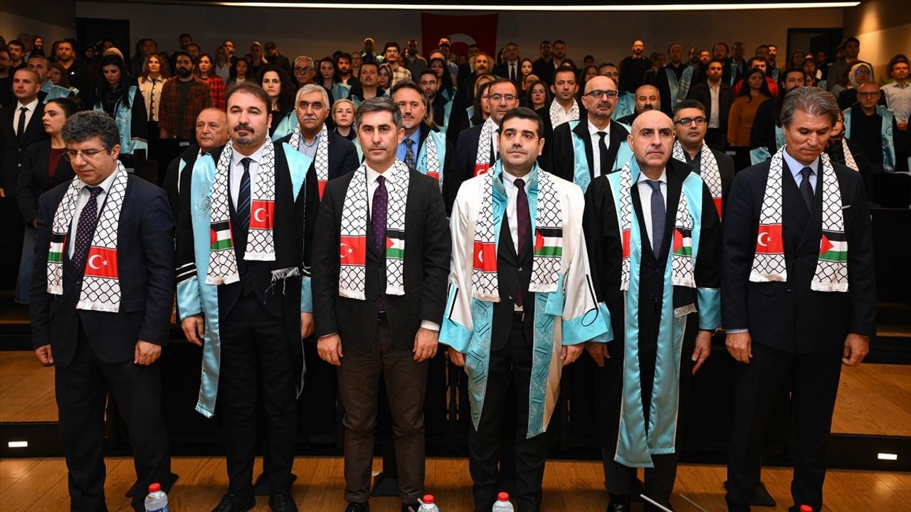 Ankara Müzik ve Güzel Sanatlar Üniversitesi 2025-2026'ya 'İlk Ders Gazze' ile başladı