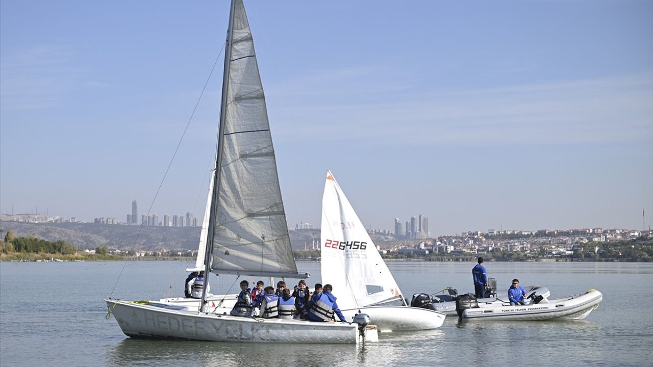 Ankara Yelken Kulübü 25. Yılını Kutluyor: Marmaris Yarışı ve Mogan Gölü'nde Gösteri