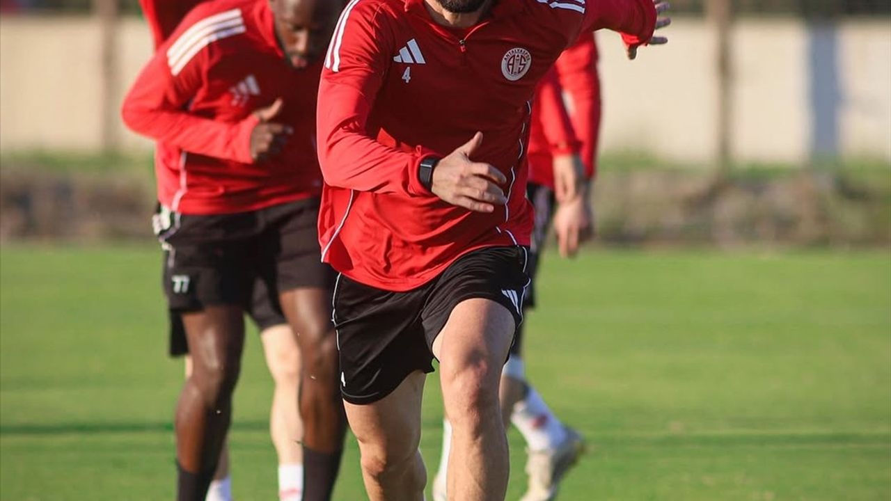 Antalyaspor, Gaziantep FK Maçı İçin Hazırlıklarını Sürdürdü