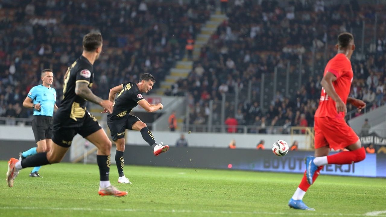 Arca Çorum FK 3-1 Manisa FK — Trendyol 1. Lig 9. Hafta