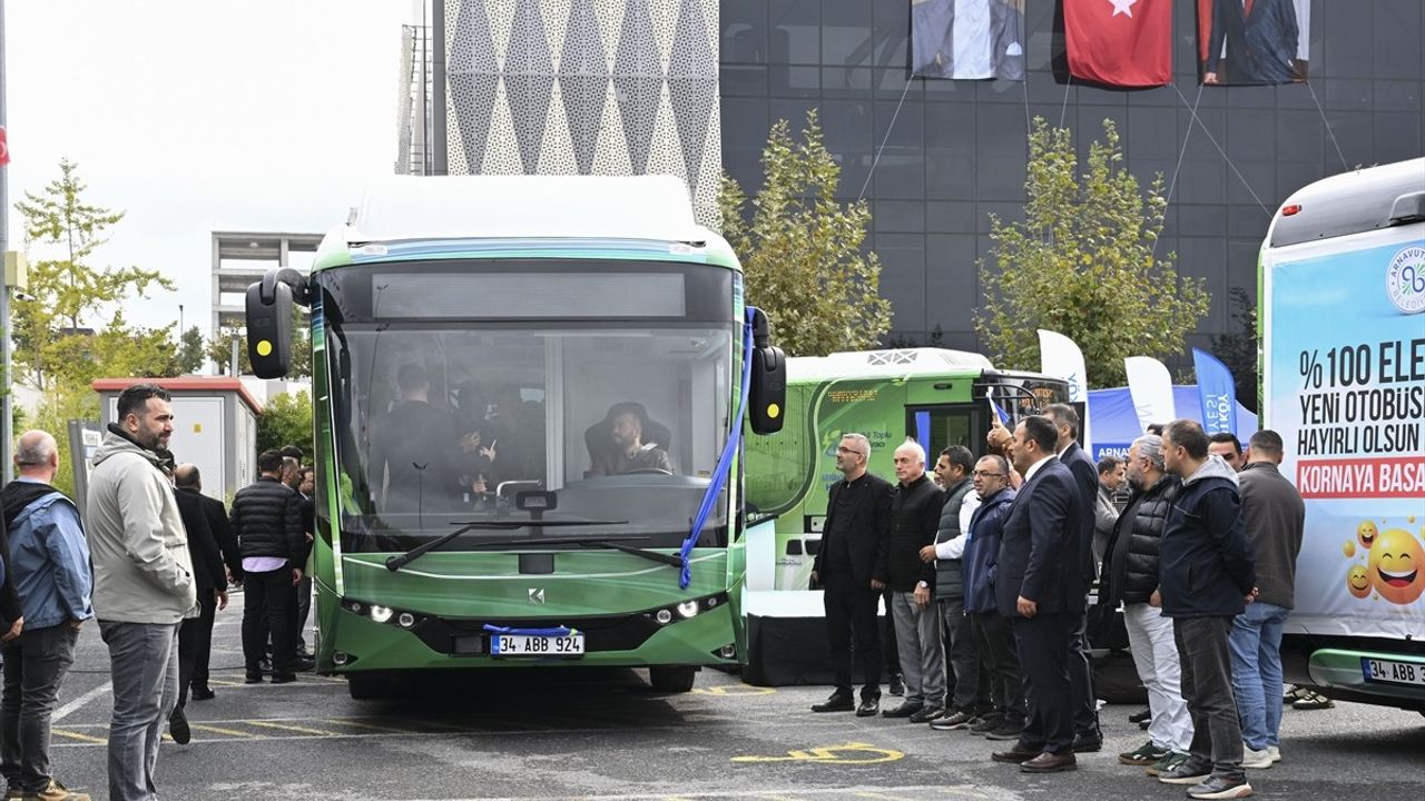 Arnavutköy'de %100 Yerli Elektrikli Otobüsler: Ücretsiz Seferler Başladı