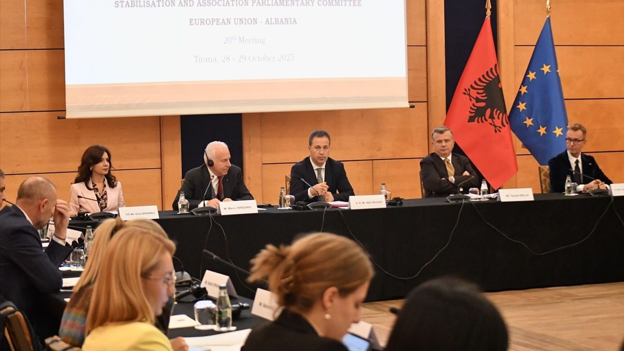 Arnavutluk-AB İstikrar ve Ortaklık Komitesi 20. Toplantısı Tiran’da Başladı