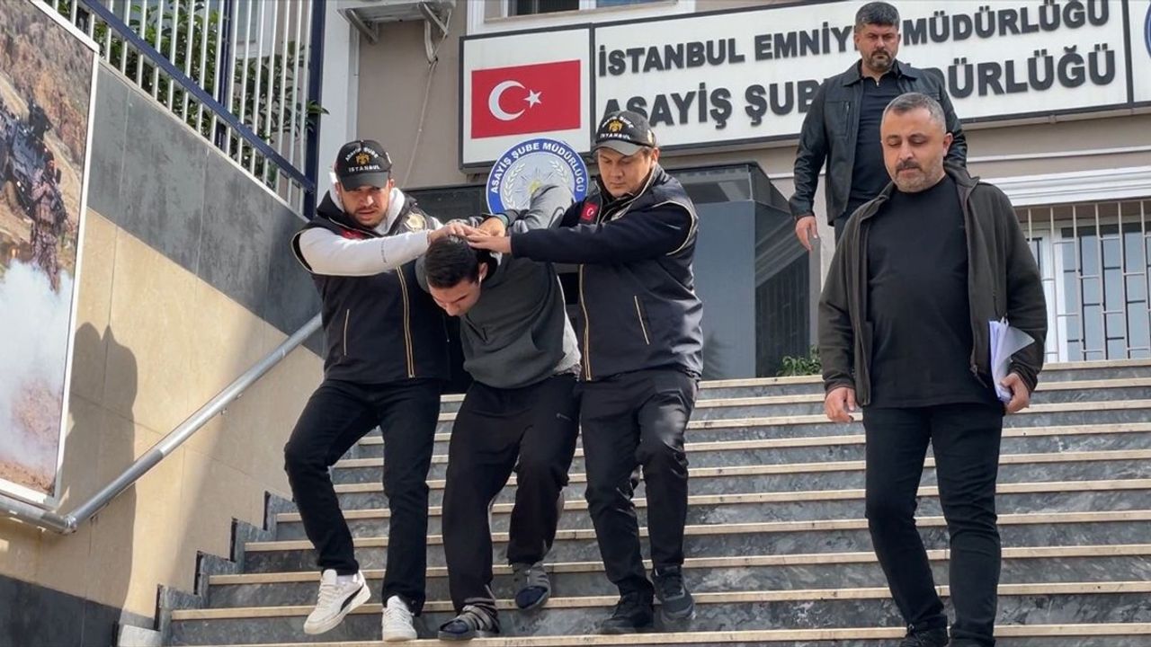 Avcılar'da Ağabeyini Öldüren Şüpheli R.D (25) Tutuklandı