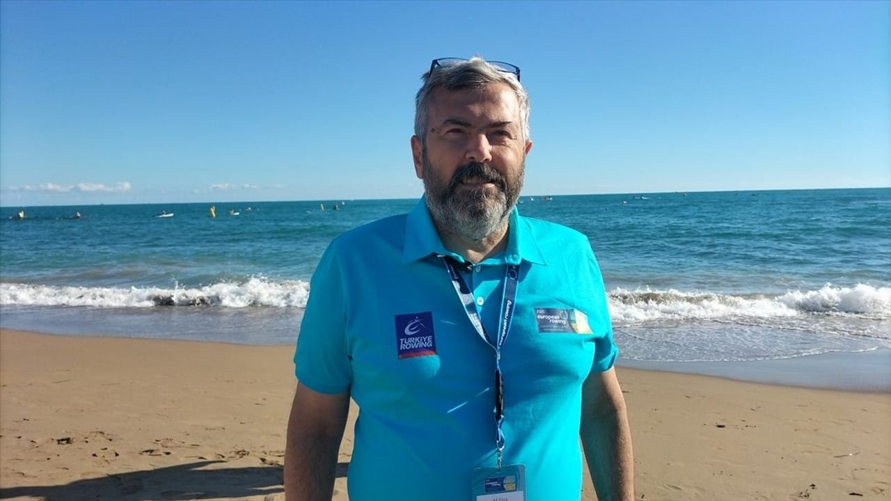 Avrupa Deniz Küreği ve Sahil Sürat Şampiyonası Antalya'da başladı