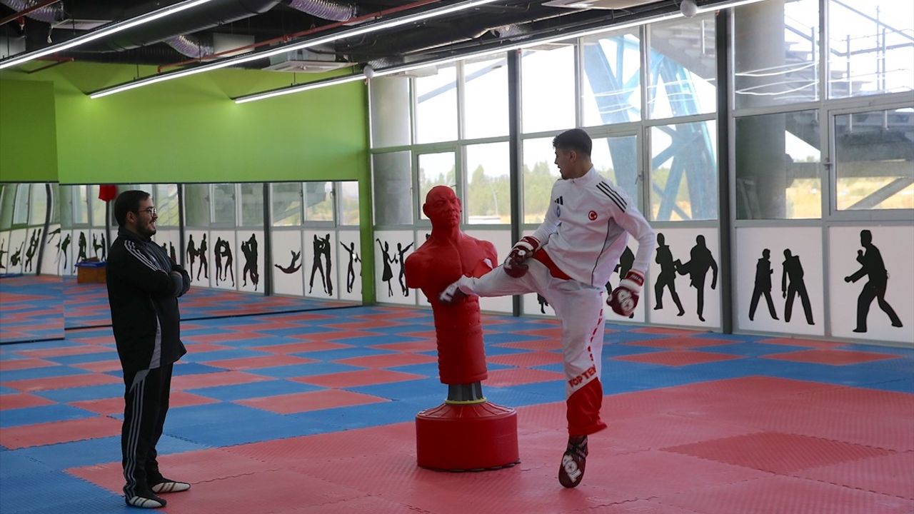 Avrupa Şampiyonu Vanlı Alim Yönten Dünya Şampiyonluğuna Hazırlanıyor