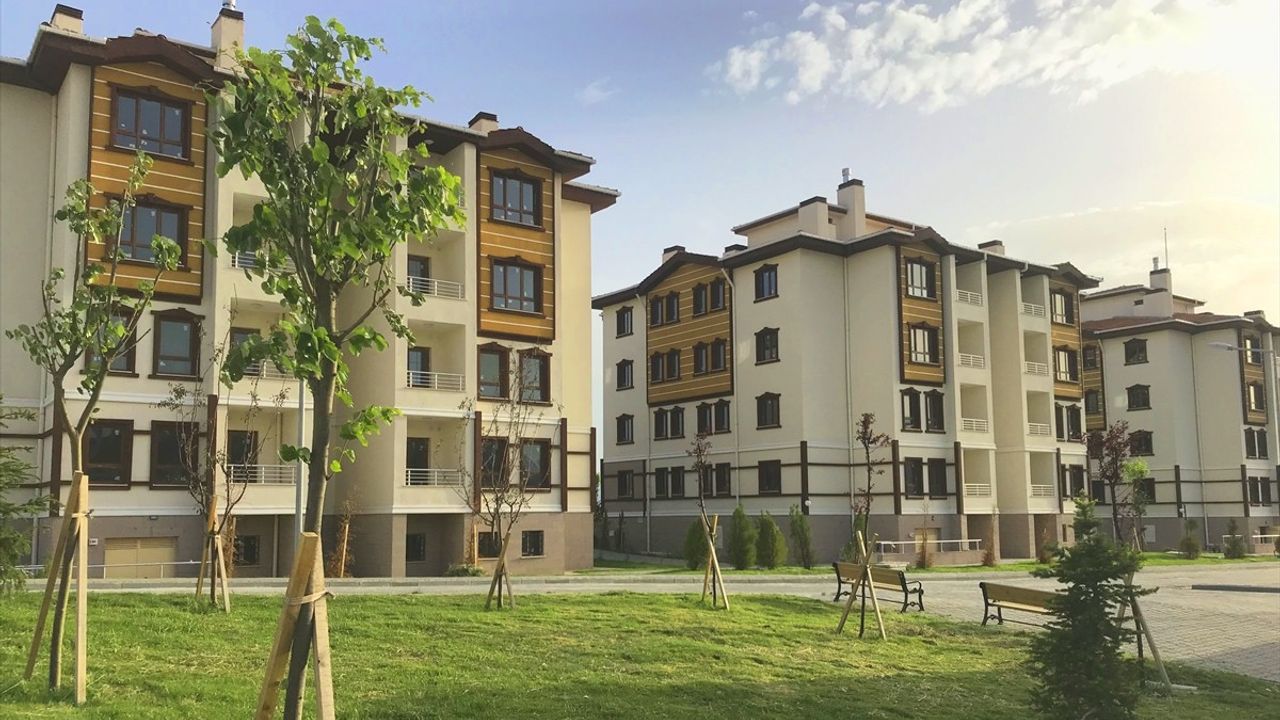 Bakan Kurum: TOKİ Konutlarının Sağlamlık Sırrı Videoyla Paylaşıldı