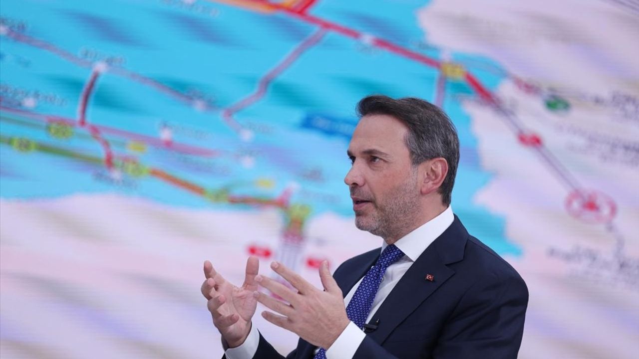 Bayraktar: Diyarbakır'da 4 Sahada 24 Sondaj, Trakya'da Gaz İçin Aynı Yöntem