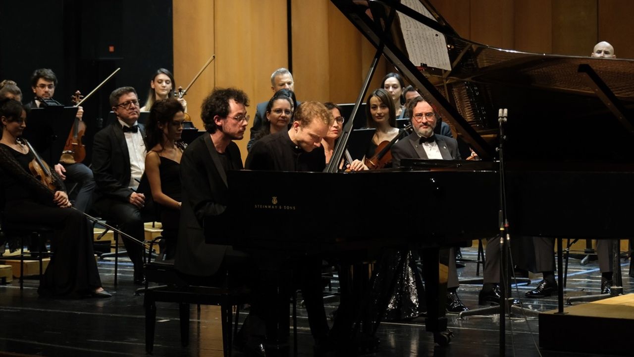 BBDSO'da Beethoven Gecesi: Niklas Benjamin Hoffmann ve Can Çakmur