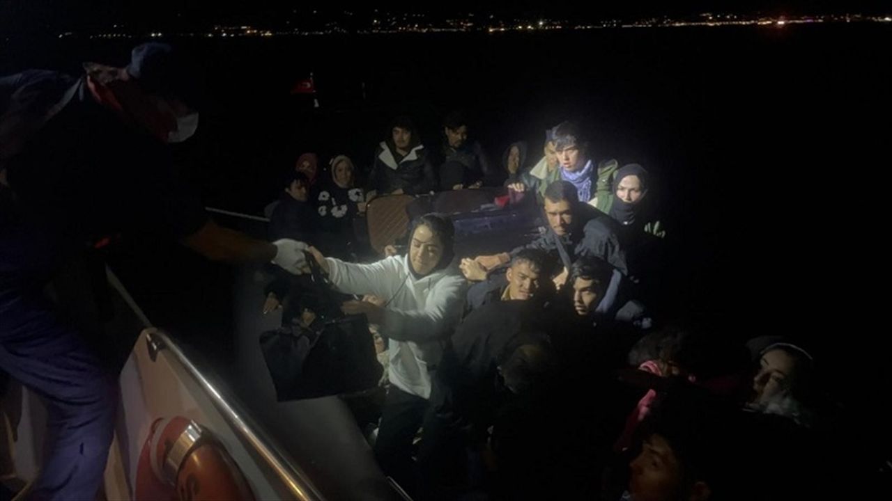 Bodrum açıklarında 43 düzensiz göçmen yakalandı, 1 şüpheli gözaltında