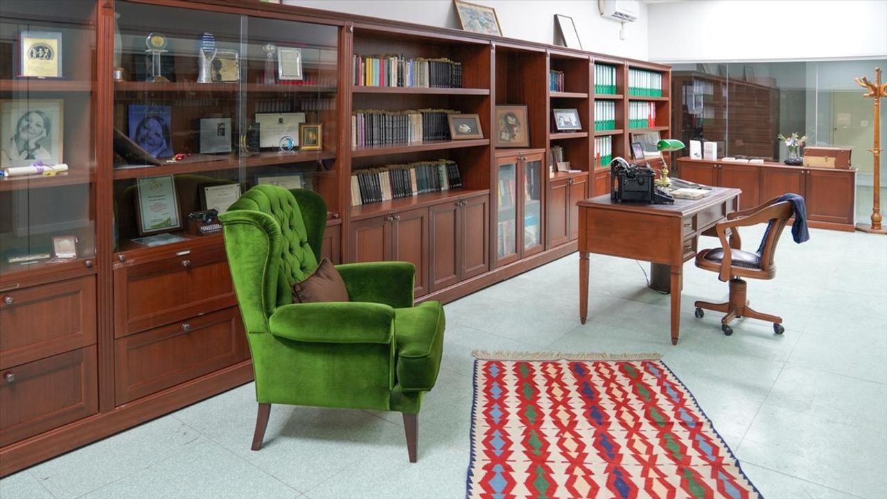 Boğaziçi Üniversitesi Adalet Ağaoğlu Külliyatını Yaşatıyor