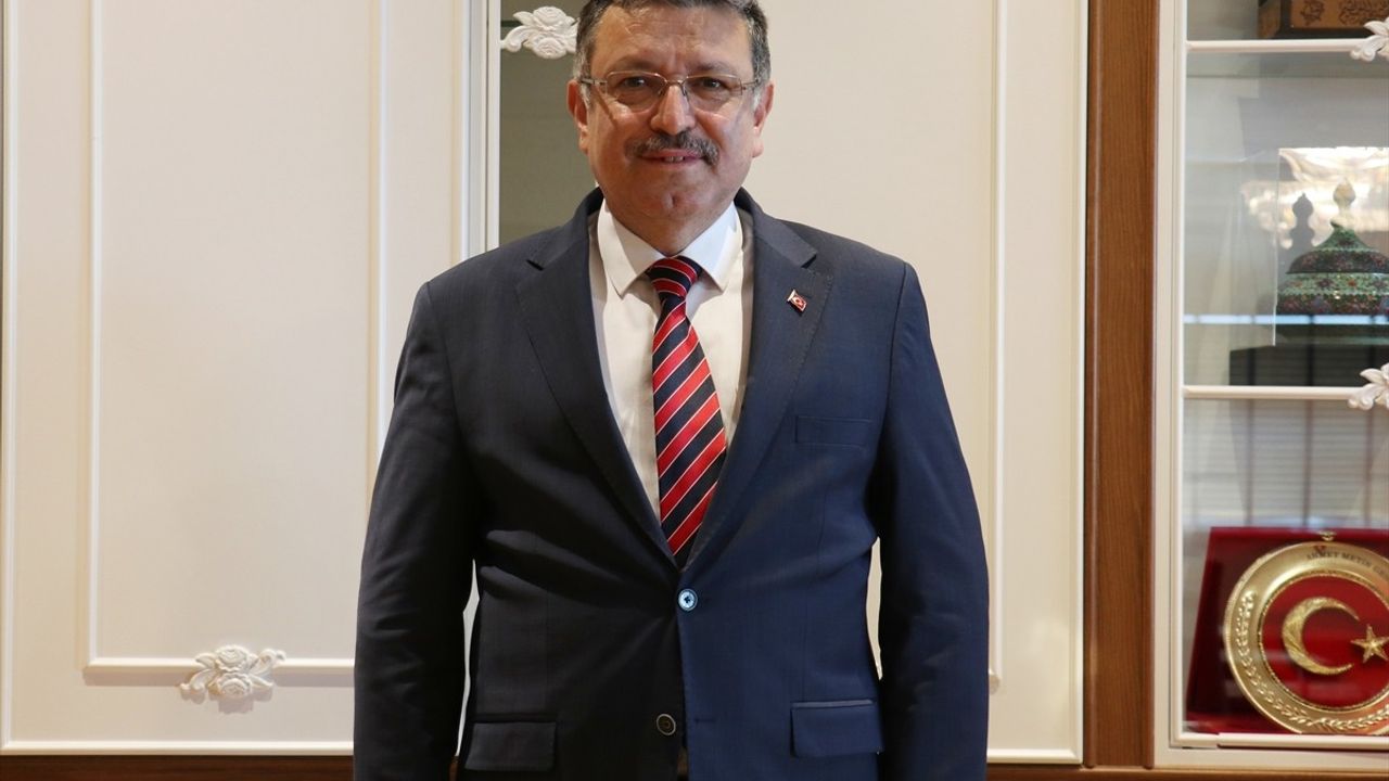 Boztepe'ye Kule 61 Projesi: 7 bin 478 metrekarelik seyir kulei