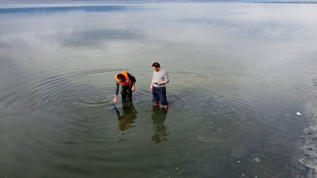 Burdur Gölü Kuruyor: Son 50 Yılda Hacminin Yarısını Kaybetti
