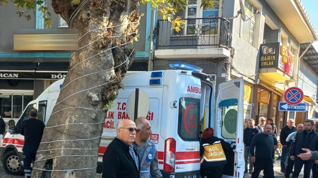 Çanakkale Ezine'de Eşi Tarafından Av Tüfeğiyle Vurulan Kadın Öldü