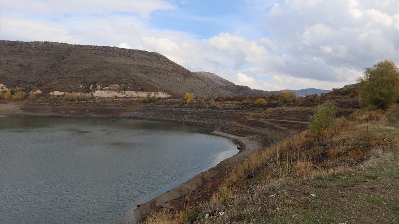 Çankırı'da Güldürcek Barajı'nın doluluk oranı %17,25'e geriledi