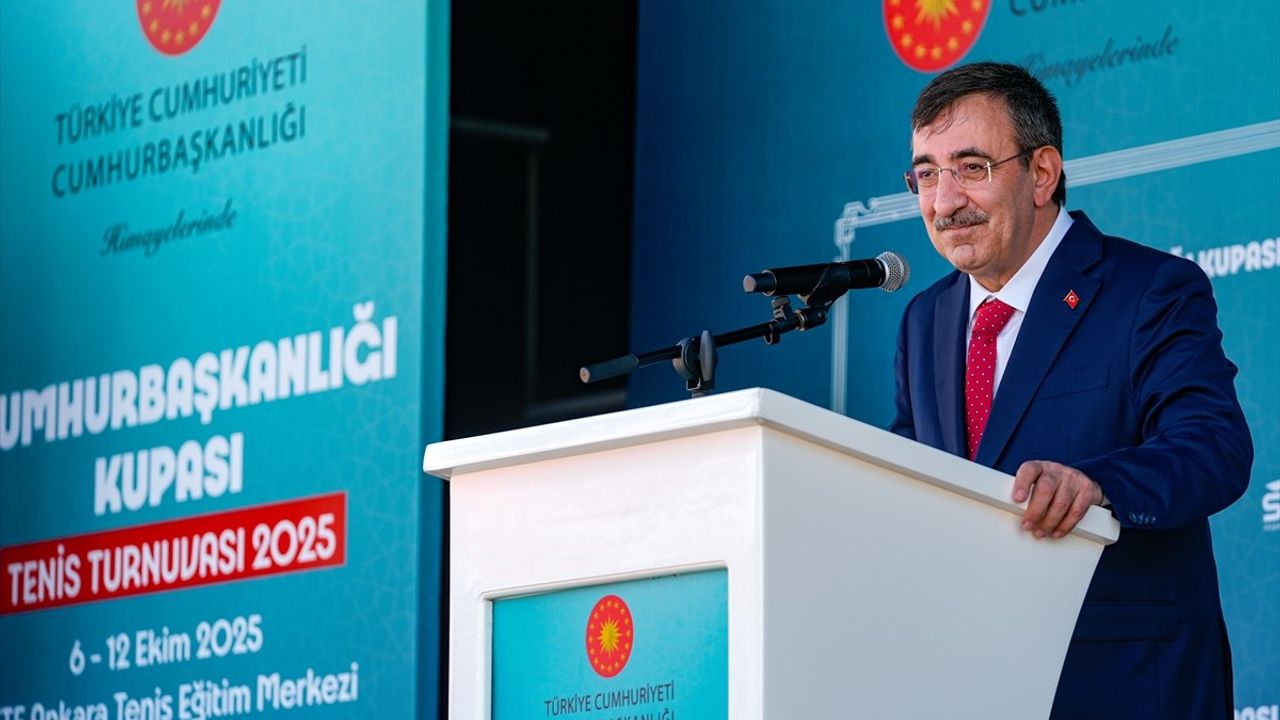 Cevdet Yılmaz: Cumhurbaşkanlığı Kupası ile Tenis Türkiye'nin Her Köşesine Yayılıyor