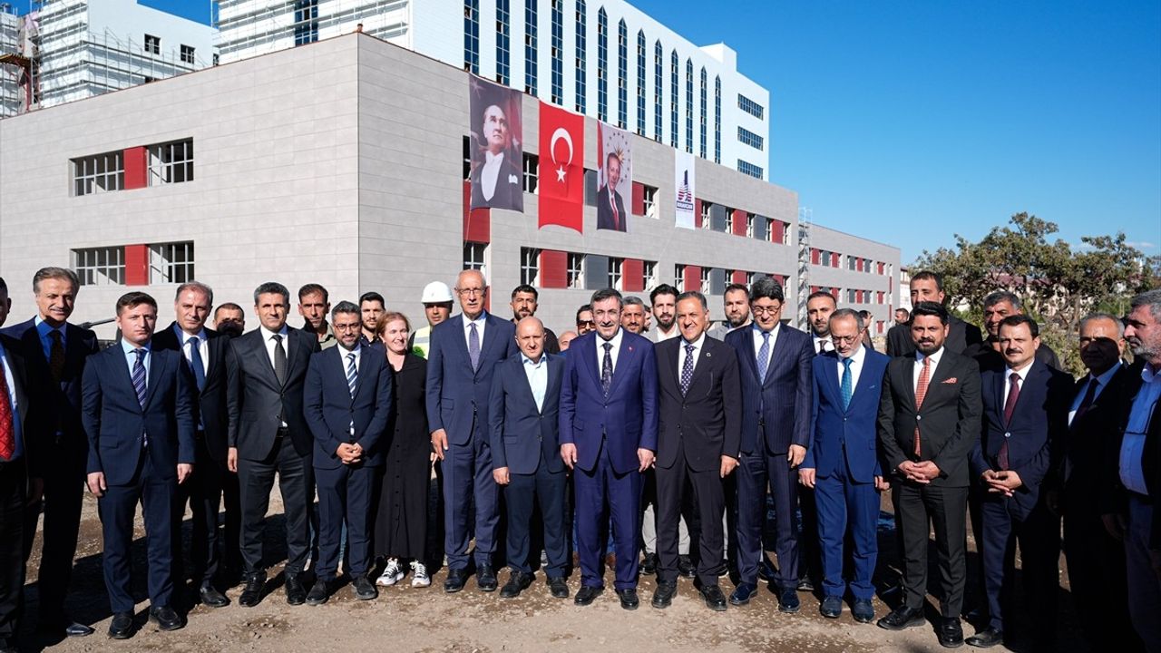 Cevdet Yılmaz: 'Yapay Zeka Çağı' ve Bingöl'de Turizme Vurgu