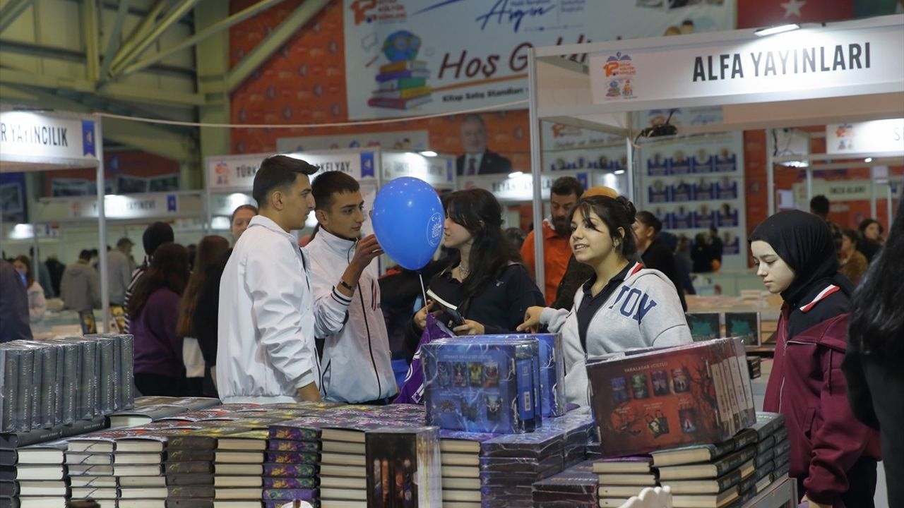 Çorum'da 12. Kitap Kültür Günleri Kapılarını Açtı