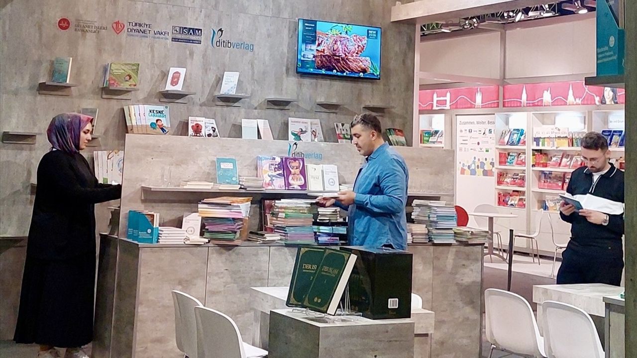 DİB ve TDV Yayınları Frankfurt Kitap Fuarı'nda