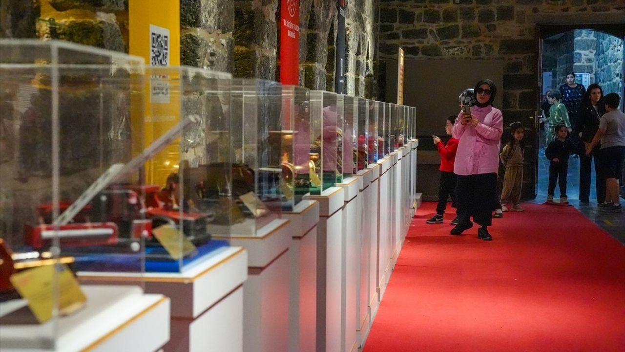 Diyarbakır Kültür Yolu Festivali'nde Son Gün: Konserler ve Çocuk Etkinlikleri