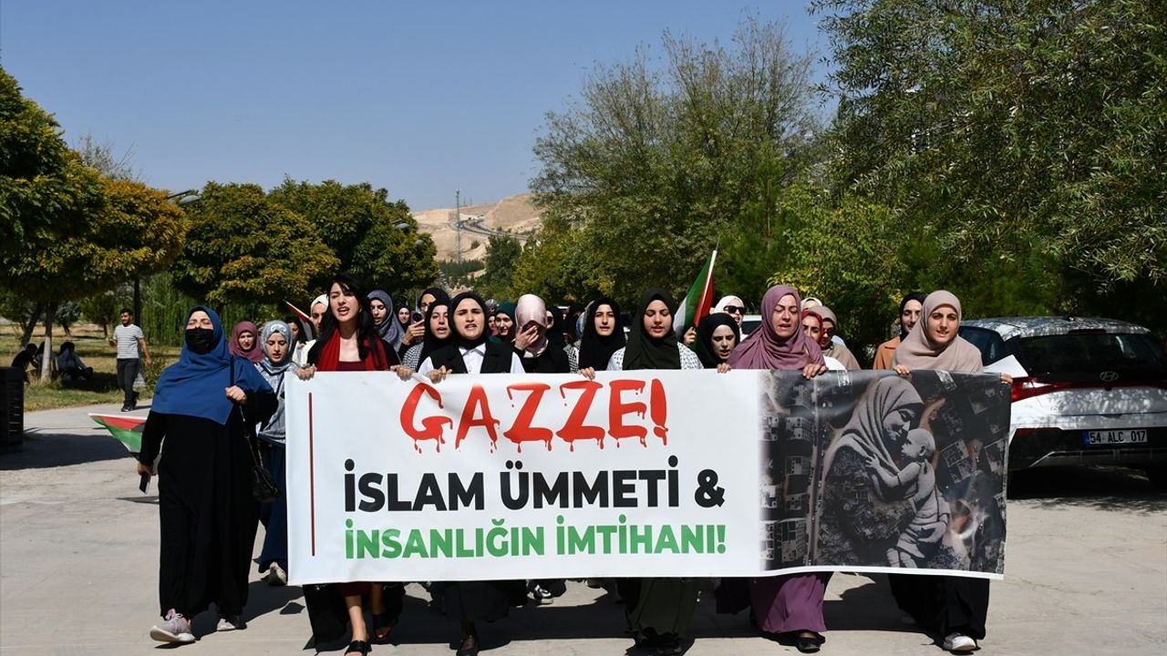 Diyarbakır, Şırnak ve Batman'da Üniversite Öğrencilerinden Gazze Protestosu