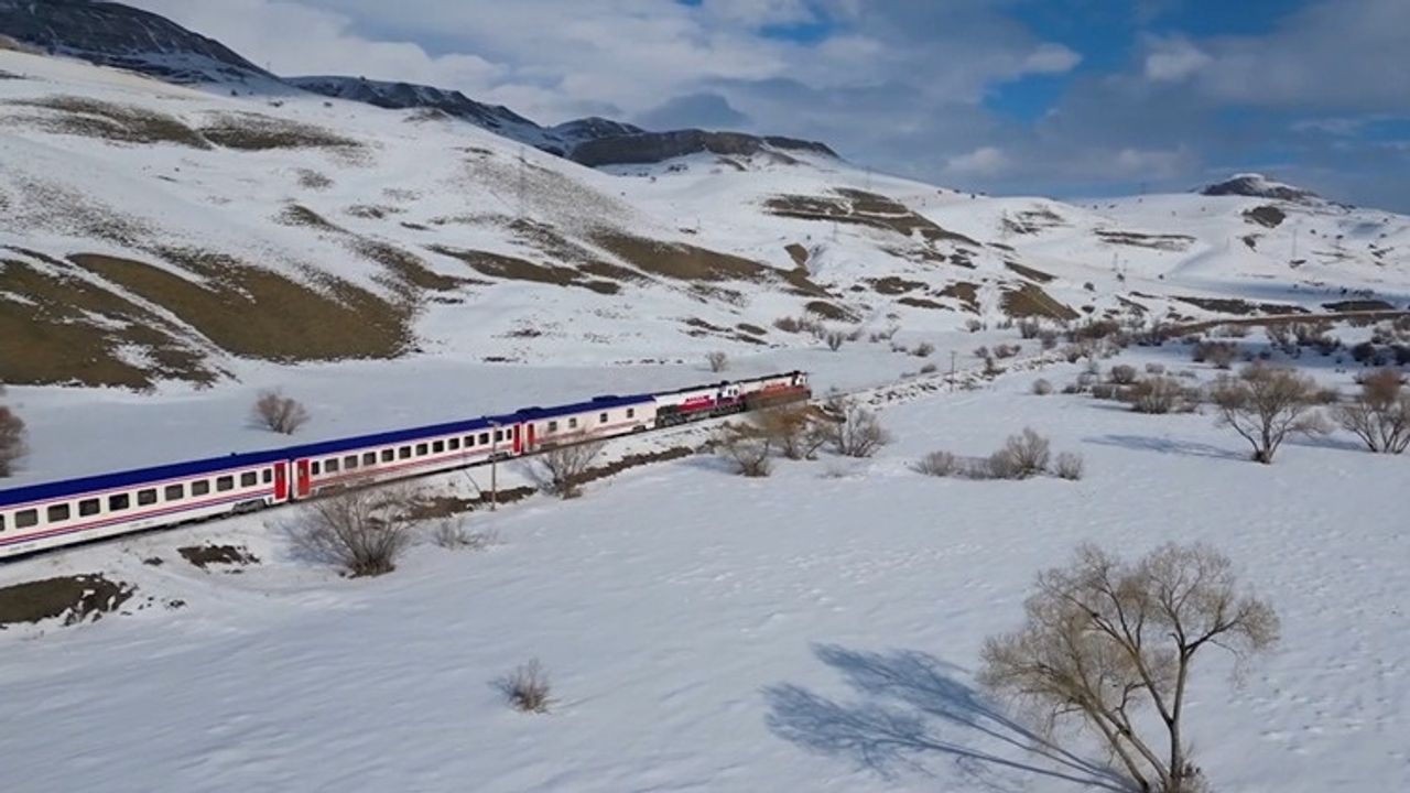 Doğu Ekspresi Fiyatları 2025-2026: Biletler Satışta, Sefer Takvimi ve Duraklar