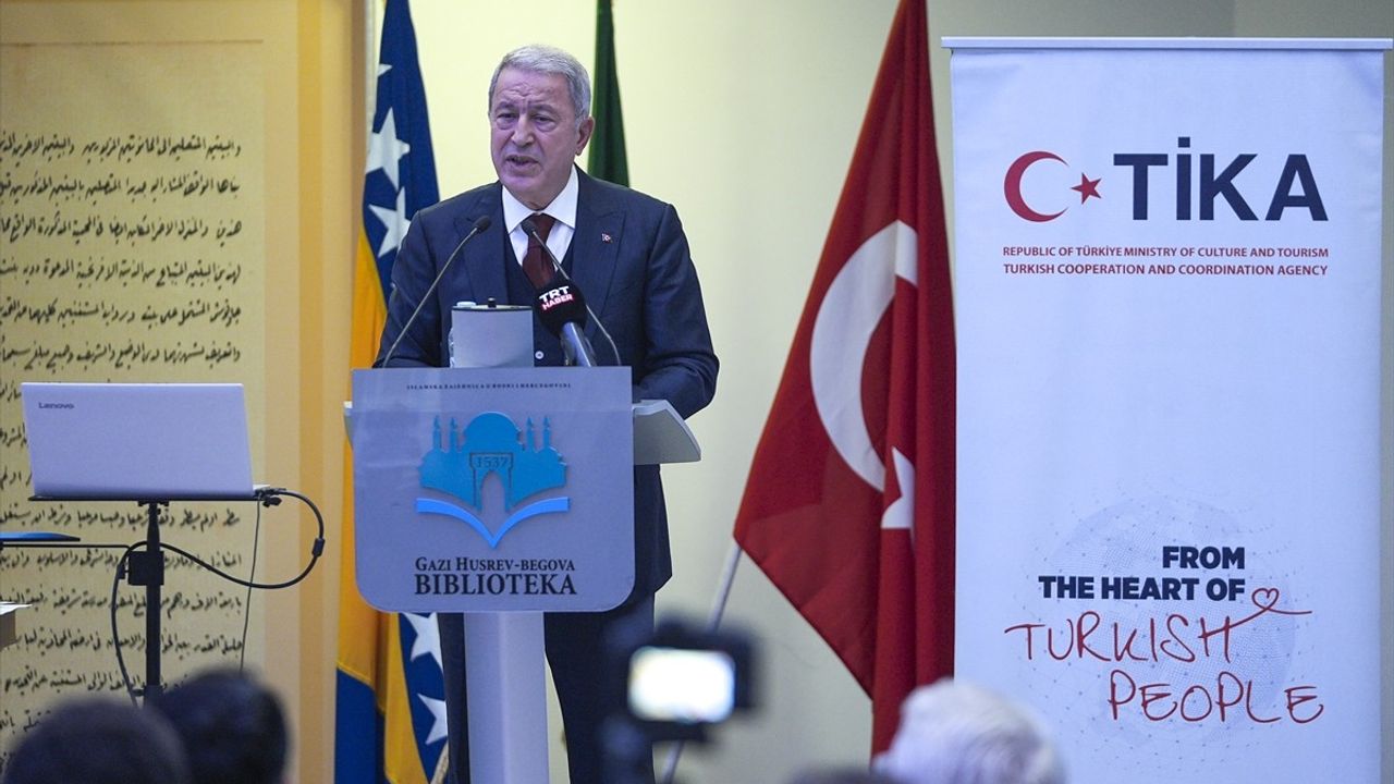 Doğumunun 100. Yılında Aliya İzetbegoviç Sempozyumu Saraybosna'da Başladı