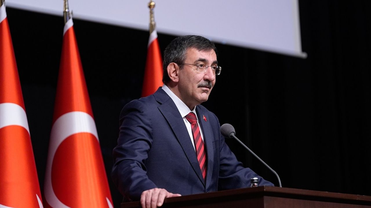 Duran: Yerli ve Milli Mecralarla Dijitalde Güvenli ve Adil İletişim Sağlanacak