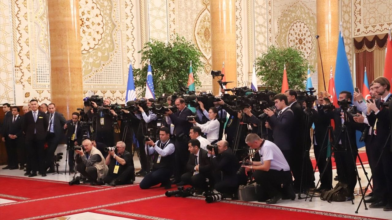 Caparov: BDT'de %11 GSYH Artışı ve Yatırım Çekiciliği Bölgeyi Güçlendiriyor