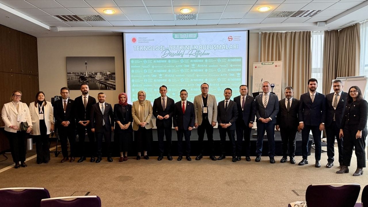 Düsseldorf'ta Savunma Sanayiinde Milli Yetkinlik Hamlesi Buluşması