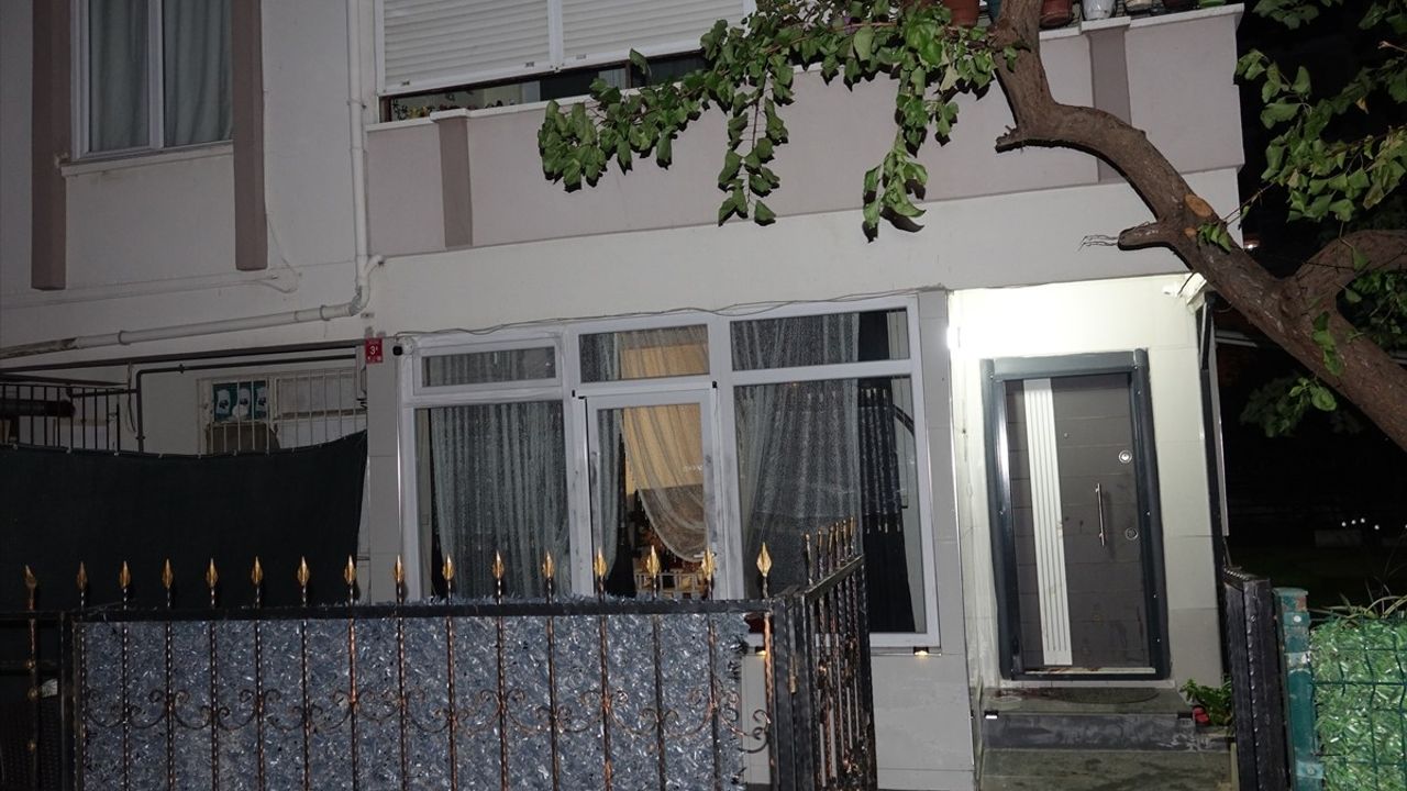 Edremit'te Evinde Silahla Vurularak Öldürülmüş Kişi Bulundu