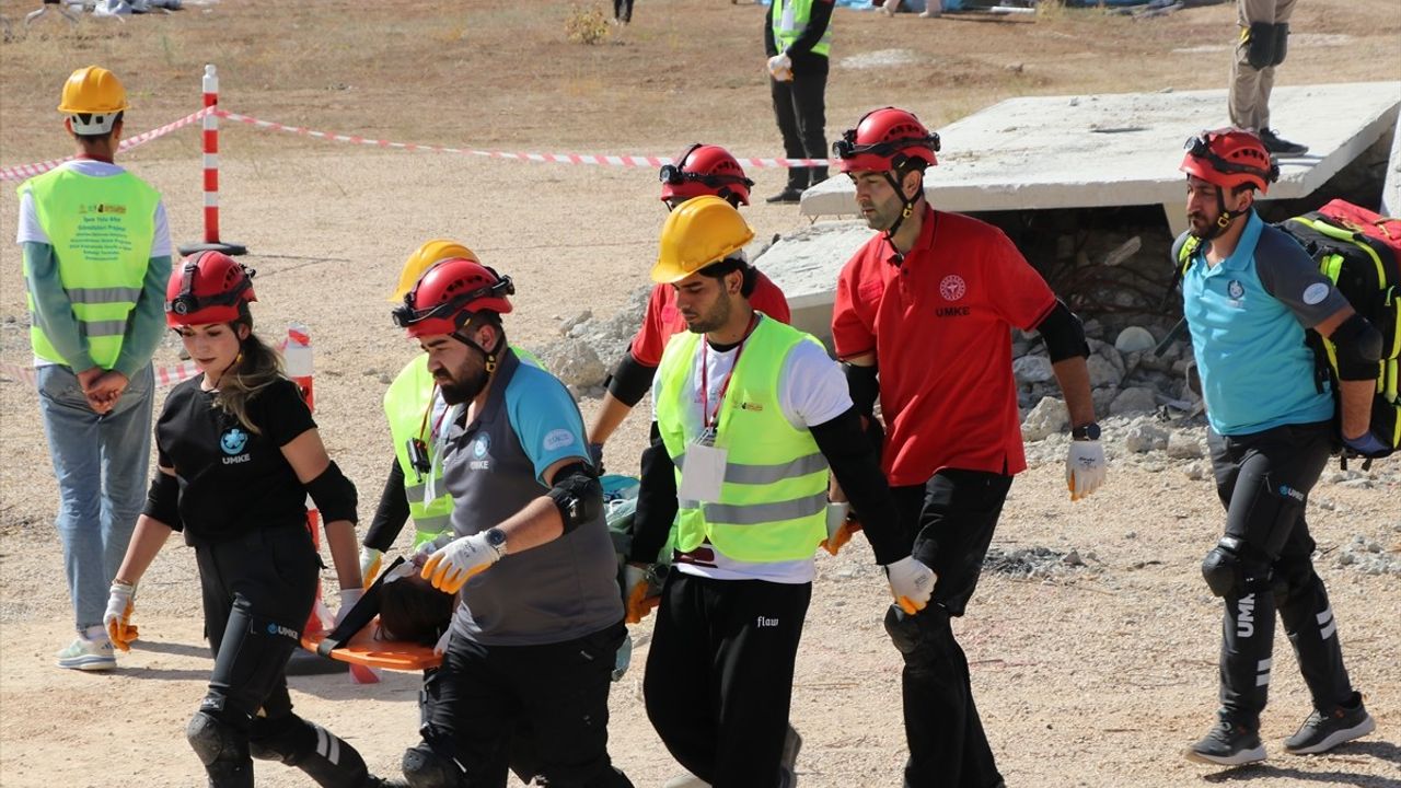 Elazığ'da 6,5 Senaryolu Deprem Tatbikatı — İpek Yolu Afet Gönüllüleri