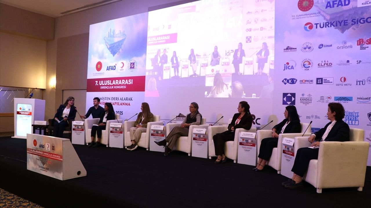 Elazığ'da 7. Uluslararası Afet ve Dirençlilik Kongresi Sona Erdi