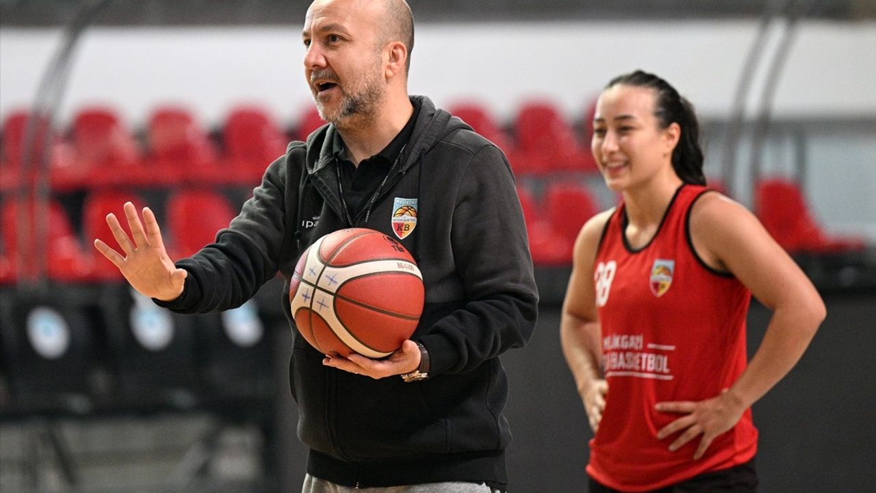 Emre Özsarı: Kayseri Basketbol Galatasaray maçında kolay lokma değil — Play-off hedefi