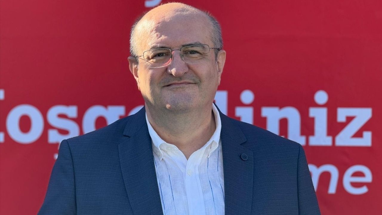 Enstitü Sosyal'in 'İlkokul Düşünme Becerileri' Projesi Üsküdar'da Tanıtıldı