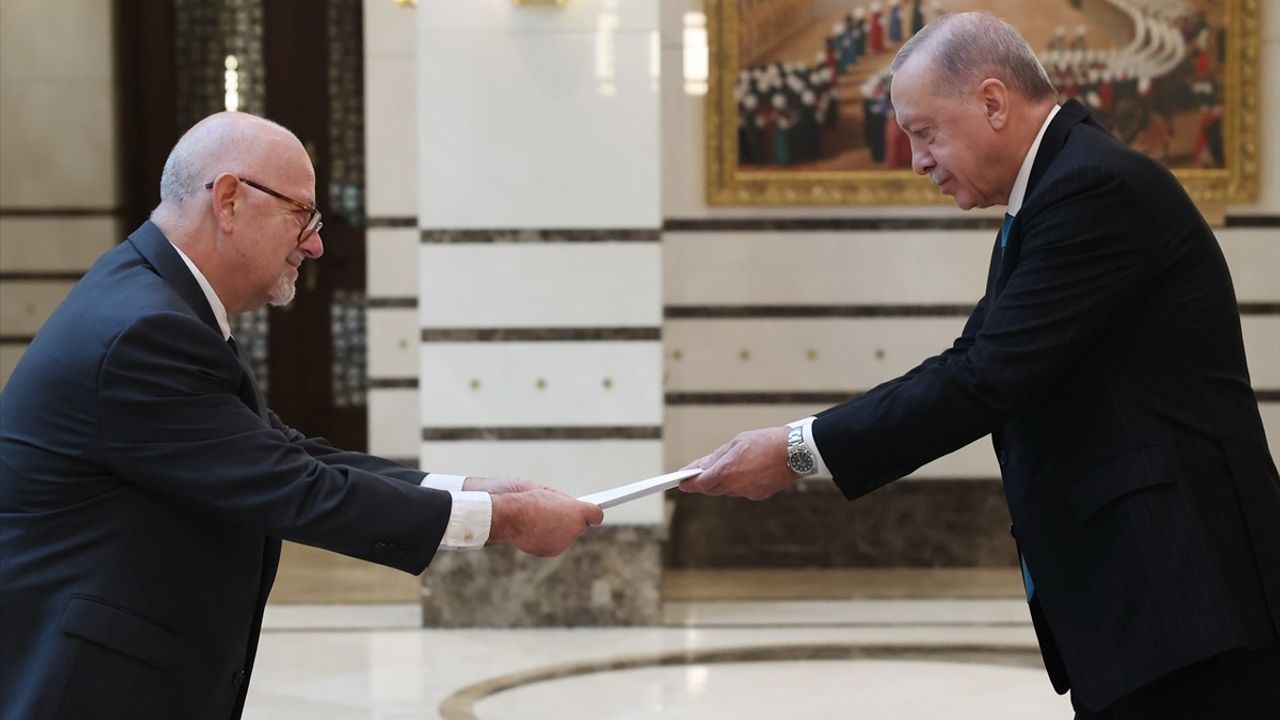 Erdoğan, Meksika, Mısır, Sri Lanka ve Litvanya Büyükelçilerini Kabul Etti