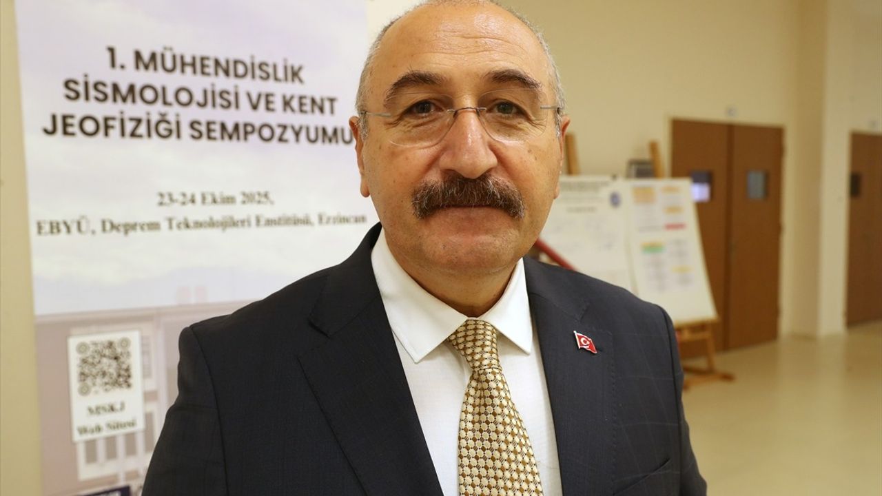 Erzincan'da 'Mühendislik Sismolojisi ve Kent Jeofiziği Sempozyumu' başladı