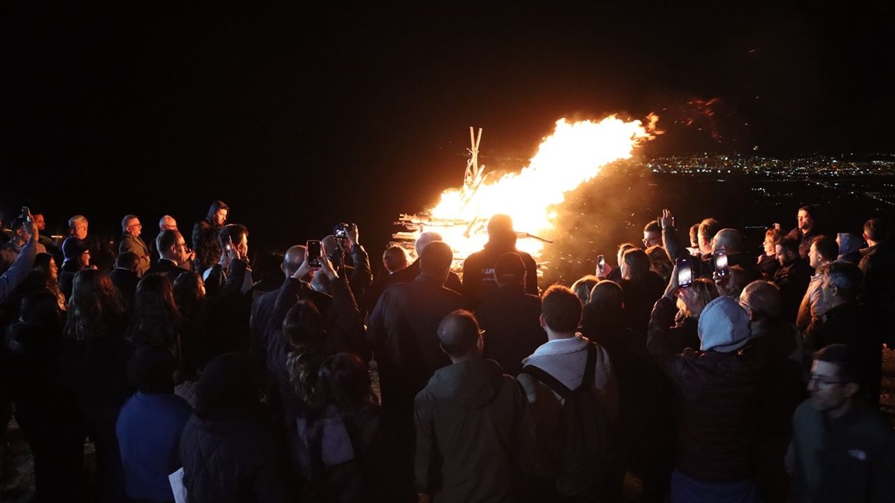 Erzincan Ergan Dağı'nda 'Birlik ve Kardeşlik Ateşi' Yakıldı