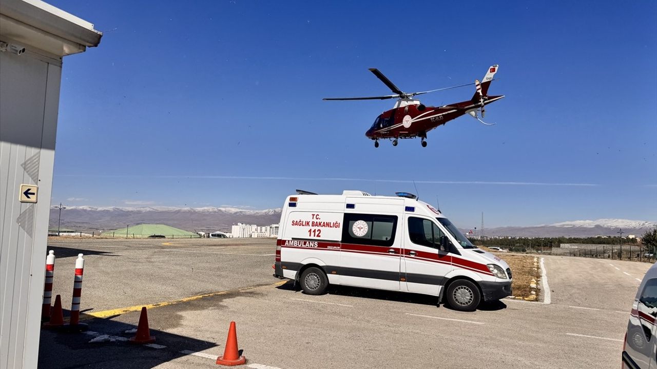 Erzurum Tekman'da Hamile ve Kalp Krizi Geçiren Hasta Ambulans Helikopterle Hastaneye Yetiştirildi