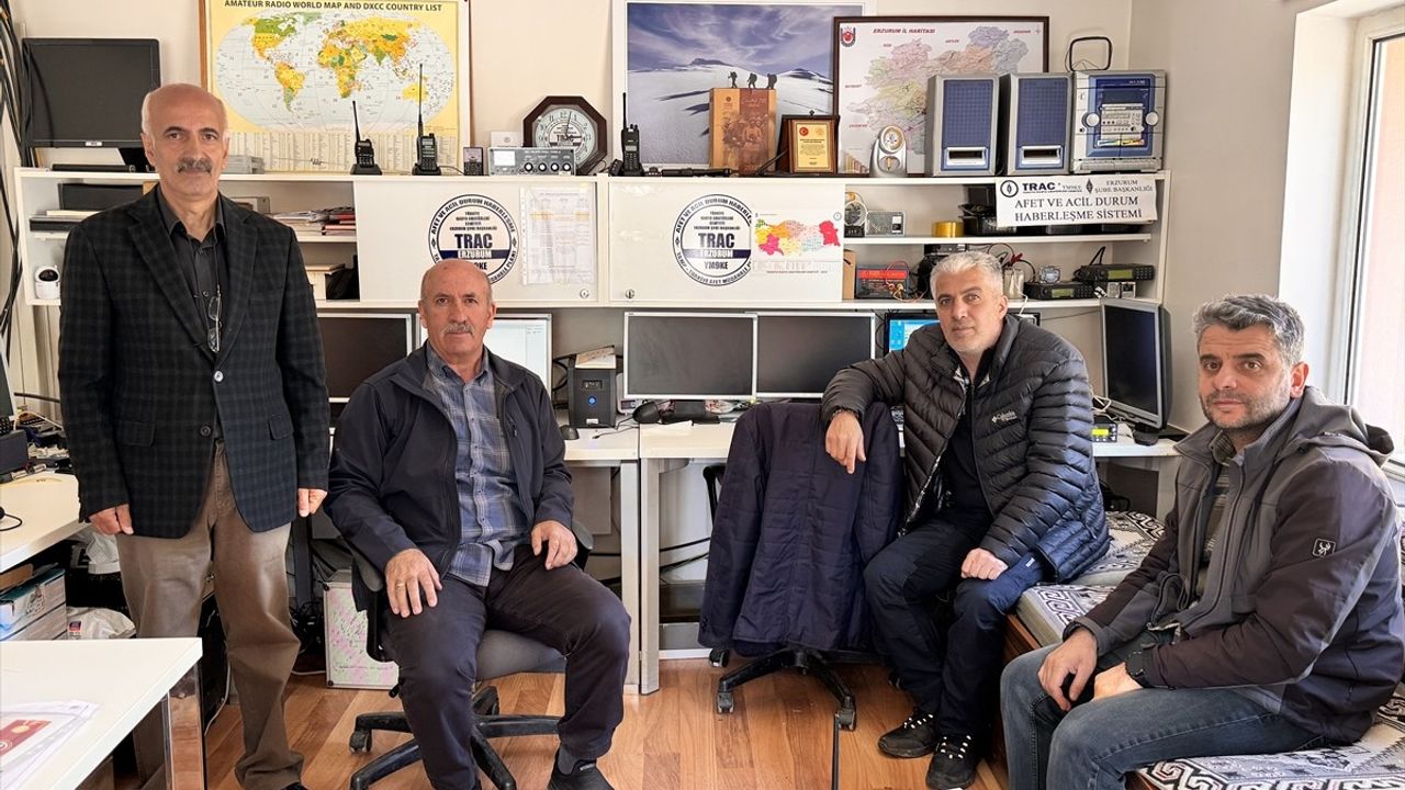 Erzurum'un Tabyalarından 30 Ülkeye Amatör Telsiz Bağlantısı