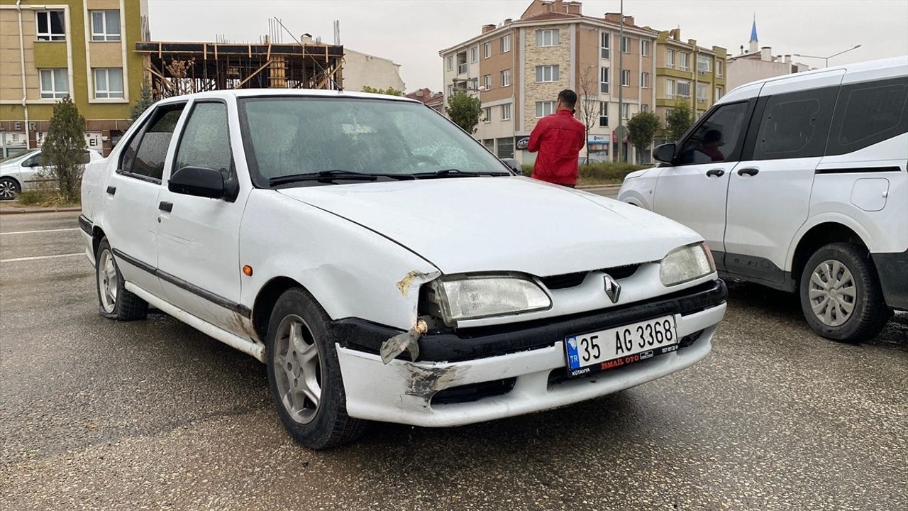 Eskişehir'de anahtarı unutulan otomobili çalan 17 yaşındaki şüpheli yakalandı