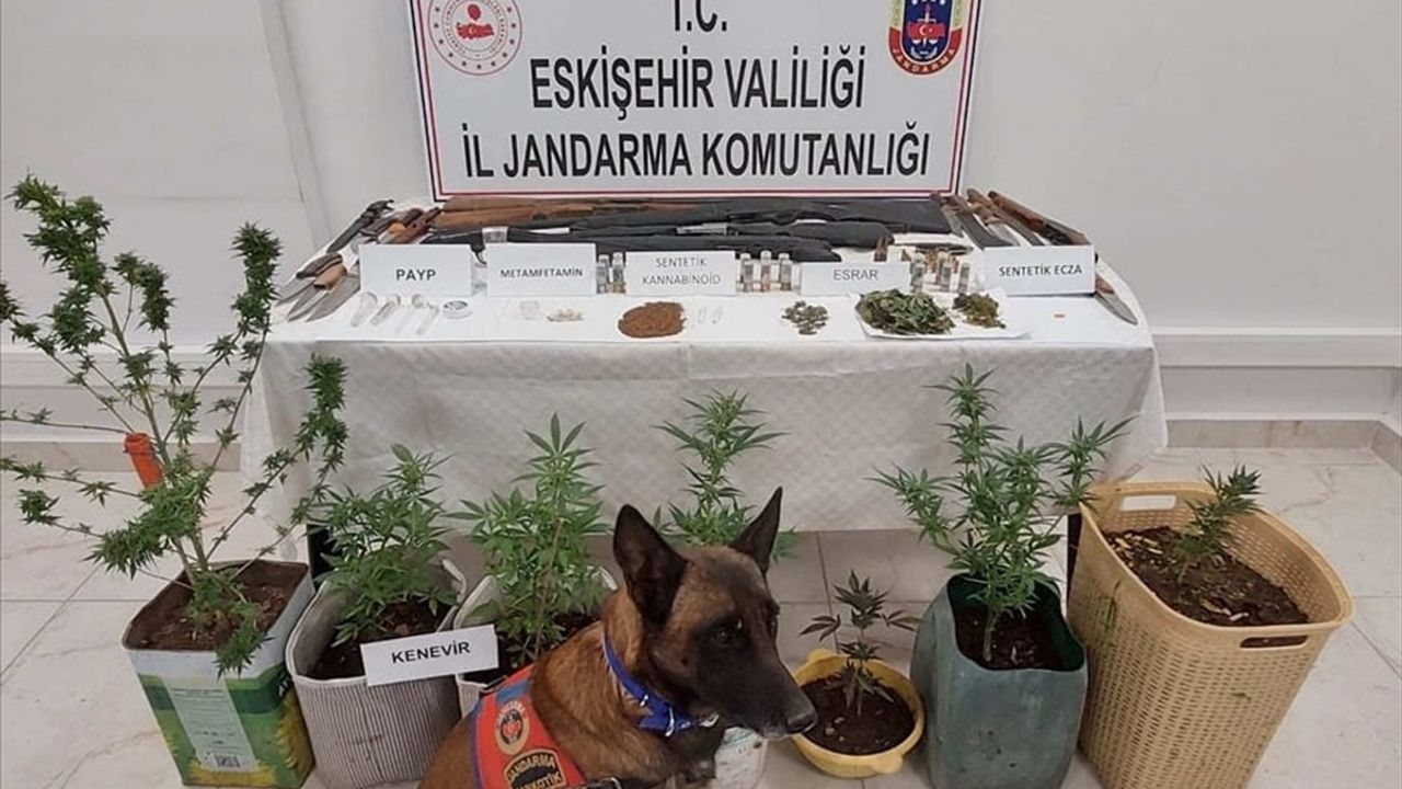 Eskişehir'de Uyuşturucu Operasyonu: Odunpazarı'nda 7 Gözaltı