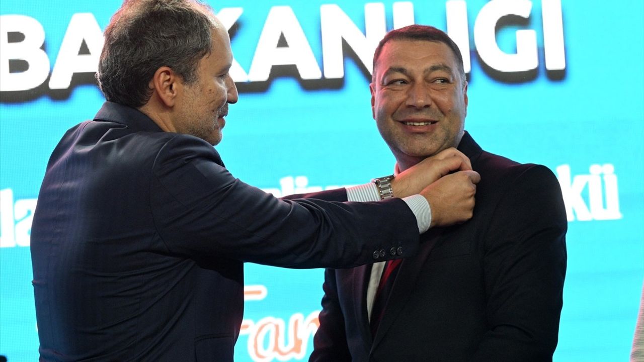 Fatih Erbakan Kayseri Kongresi'nde: 16 Kasım'da Ankara'da 3. Olağan Büyük Kongreye Çağrı