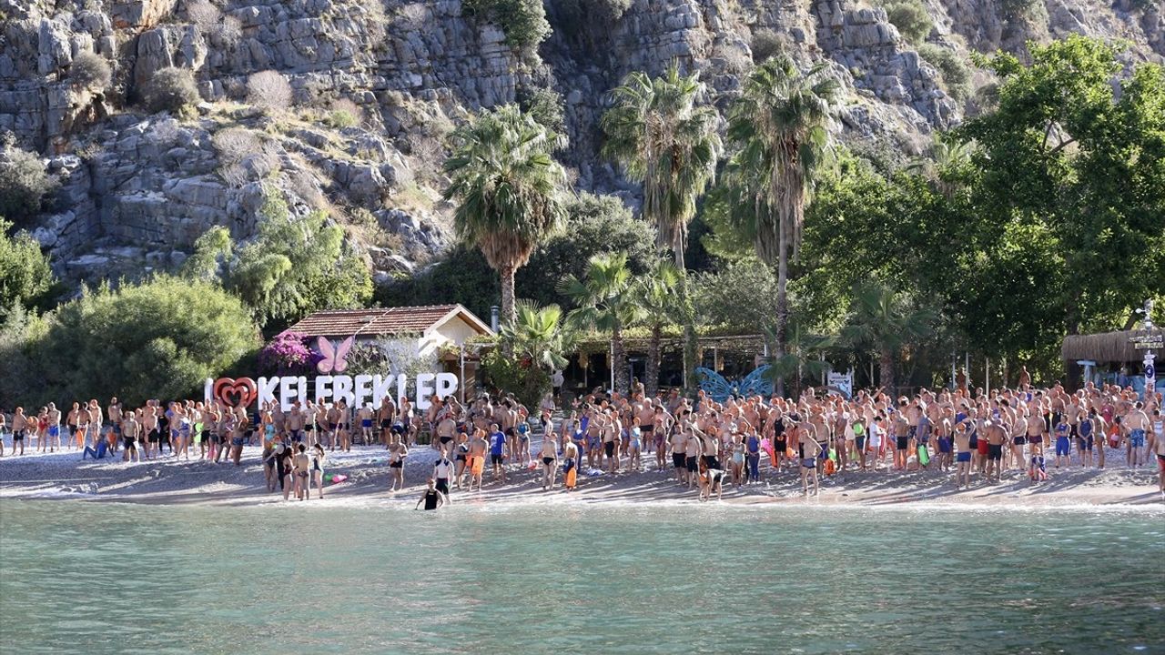 Fethiye'de Kelebekler Vadisi-Ölüdeniz Açık Su Yüzme Yarışı'na 493 Sporcu Katıldı