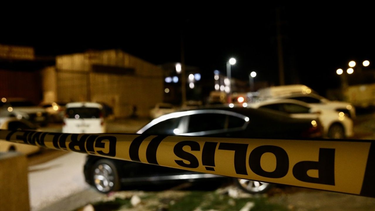 Fethiye'de Uyuşturucu Operasyonunda Polise Ateş Açan 2 Şüpheli Yakalandı